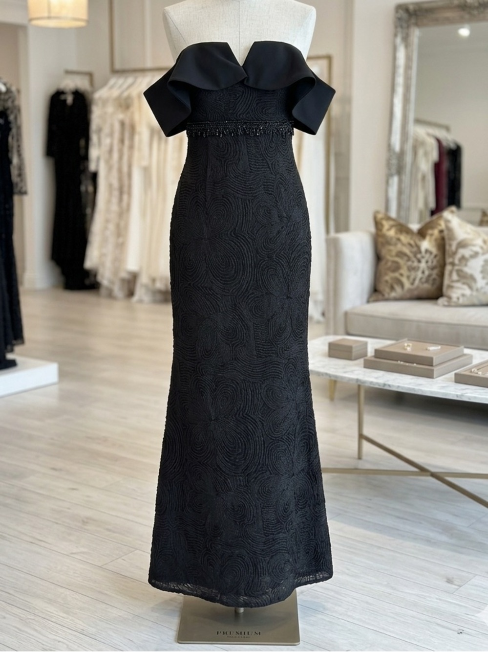 Talulua Anthropologie Size Medium Women's Black Strapless Ruffle Evening Dress